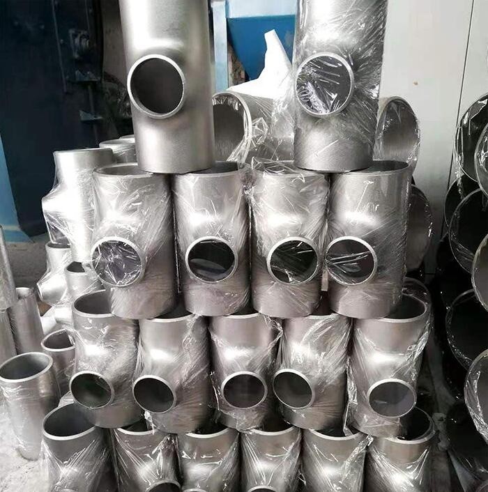 Factory Price ASTM Butt Welded Carbon Steel Pipe Fitting Reducer Alloy /Carbon Steel Elbow/Tee