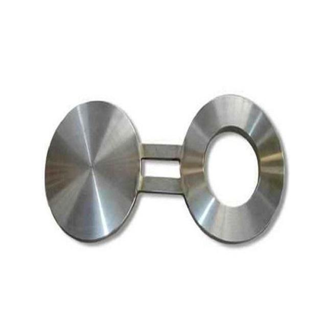 Besi karbon ASTM A105 Flang blind 300# 4'' Gambar 8 Flang 0