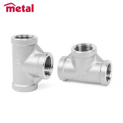 304 Stainless Steel Forging High-Pressure Right Angle External Thread Elbow Tee and Joint with Model Number Head
